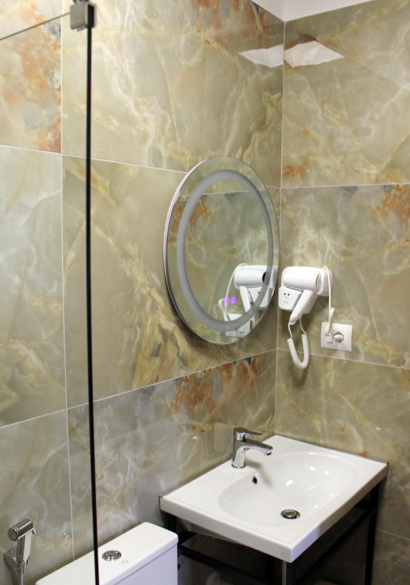 Guest House Amades Gjirokastër 외부 사진